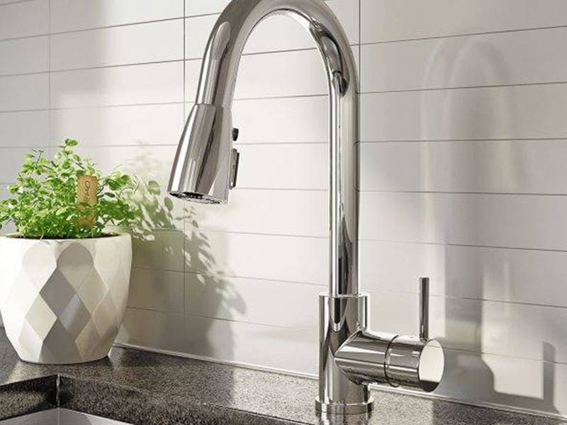 Kitchen & Bathroom Faucets